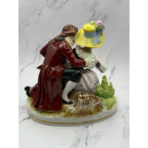 Kister Scheibe #10668 German Porcelain Figurine “Courtship‎ Scene” -Read - Picture 3 of 16